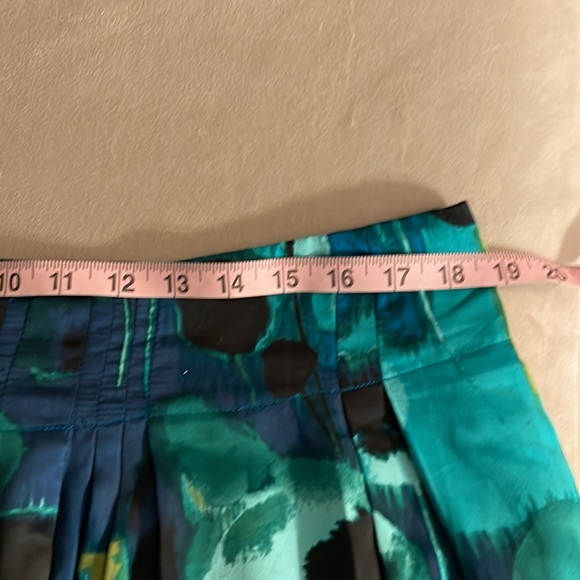 Colorful Satin Like Skirt. - Picture 9 of 9